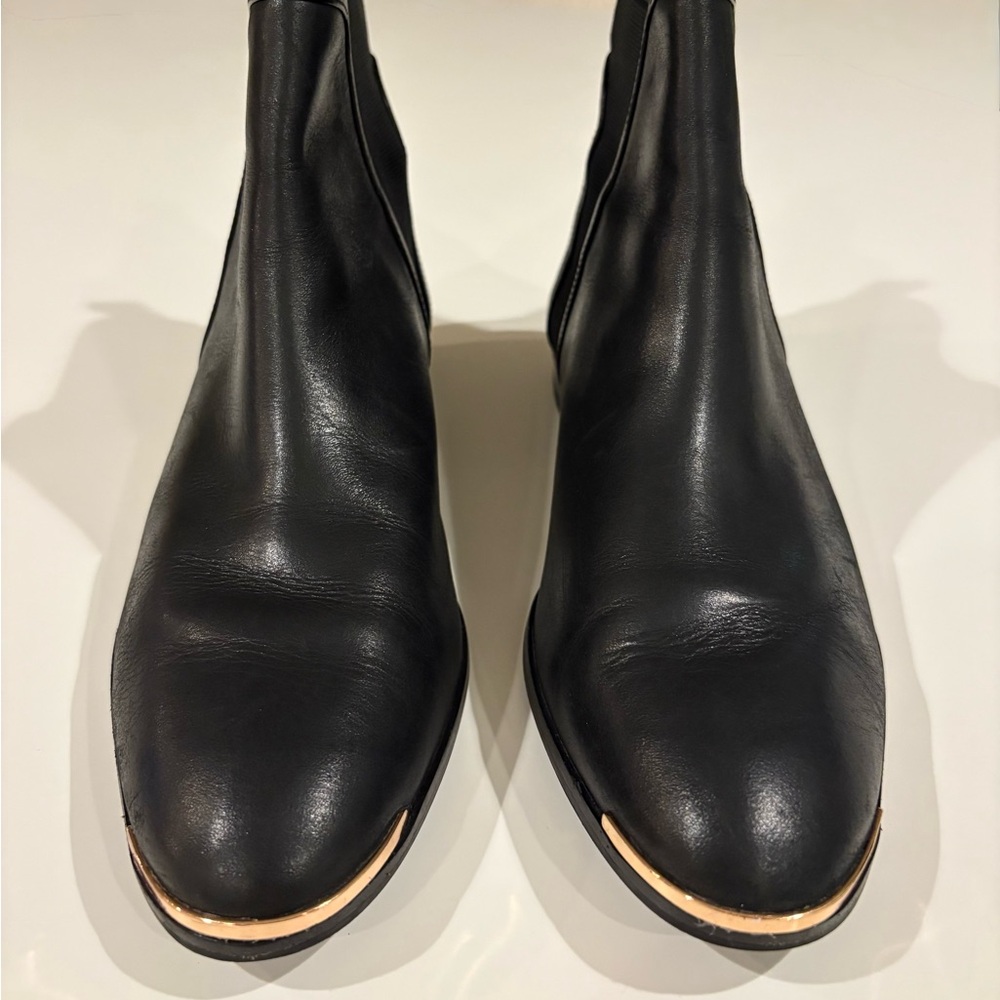 TED BAKER Kerei Size 38.5/8